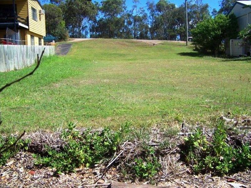 36 Coorong Street, Macleay Island QLD 4184