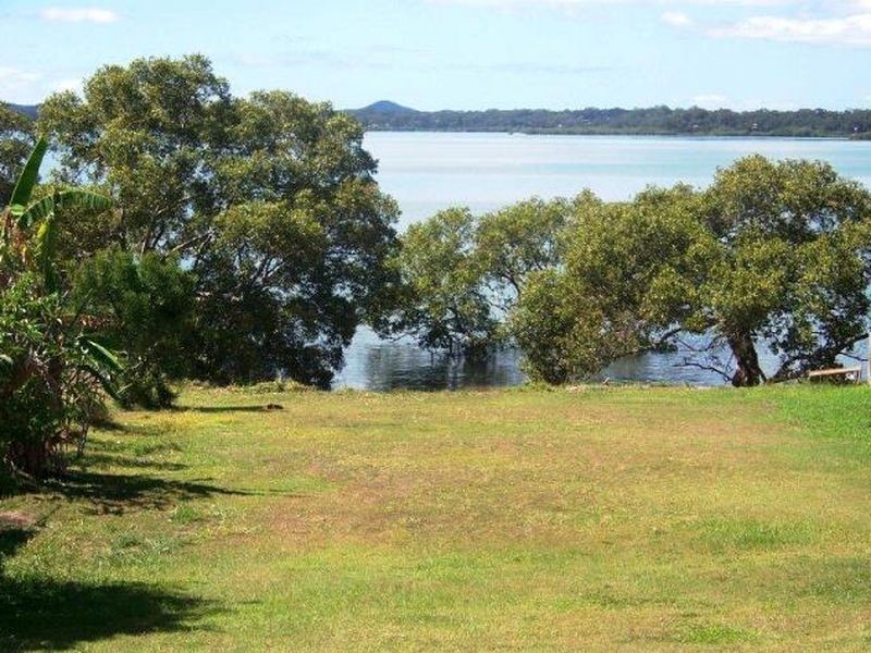 36 Coorong Street, Macleay Island QLD 4184