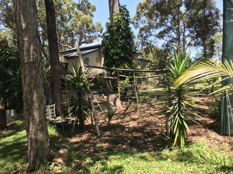 73 Eastbourne Terrace, Macleay Island QLD 4184