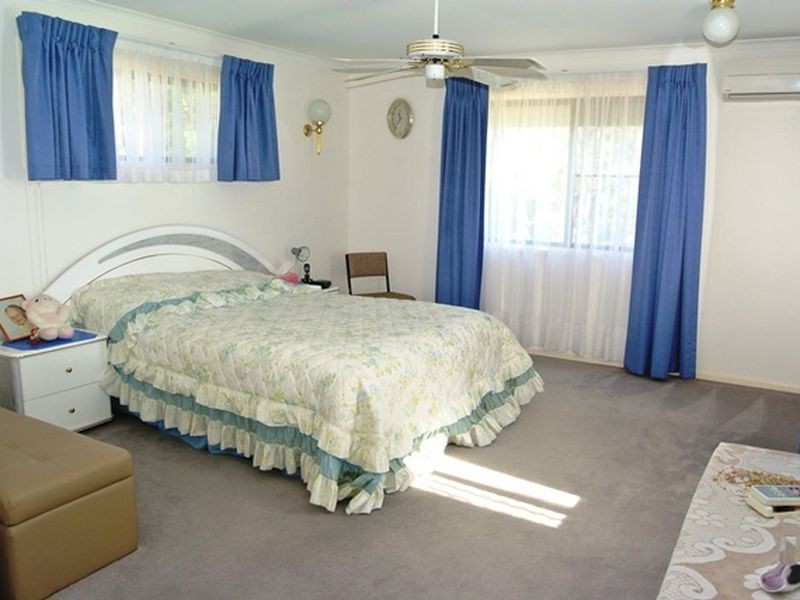 81 Coondooroopa Drive, Macleay Island QLD 4184
