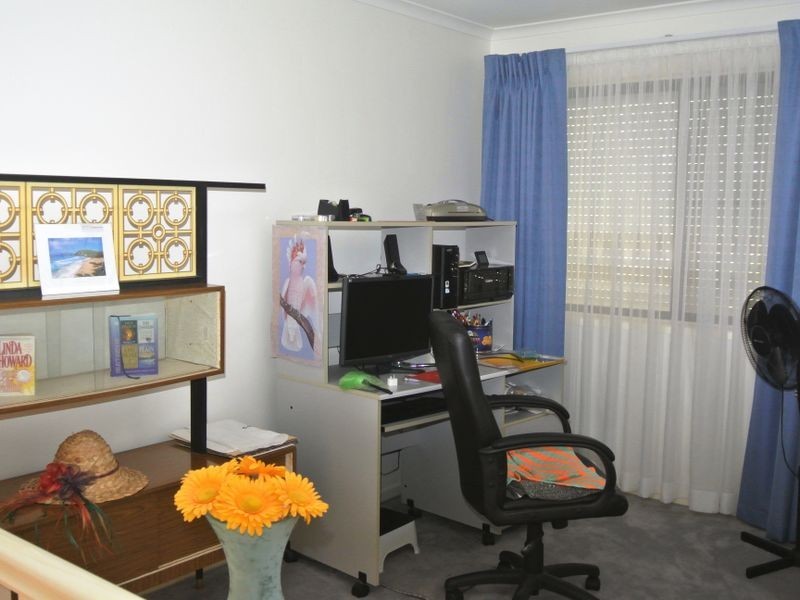 81 Coondooroopa Drive, Macleay Island QLD 4184