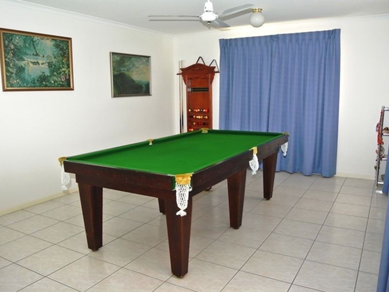 81 Coondooroopa Drive, Macleay Island QLD 4184