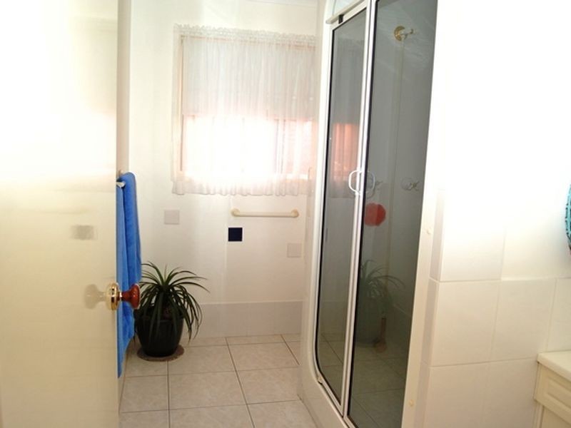 81 Coondooroopa Drive, Macleay Island QLD 4184