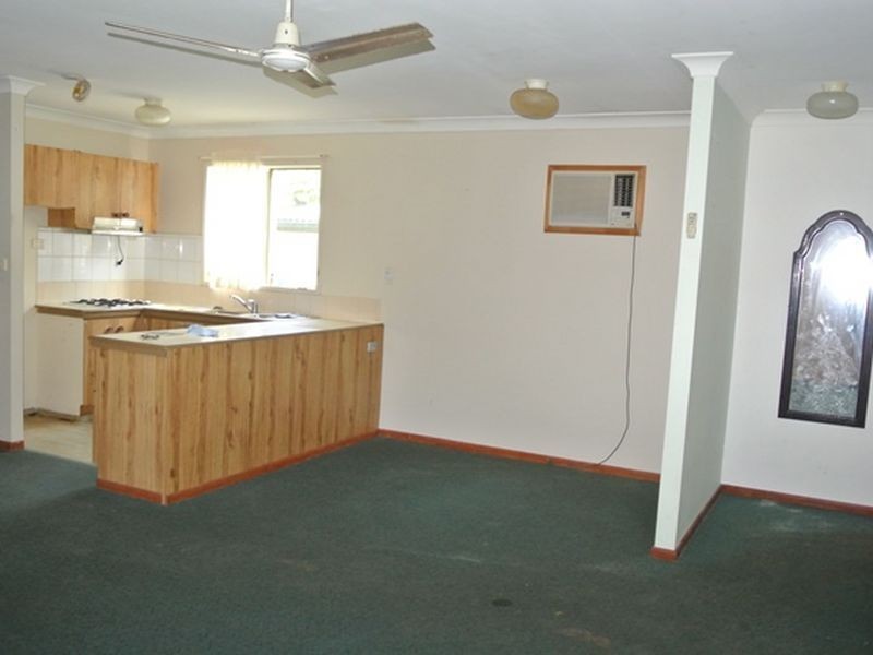 2 Belar Street, Lamb Island QLD 4184