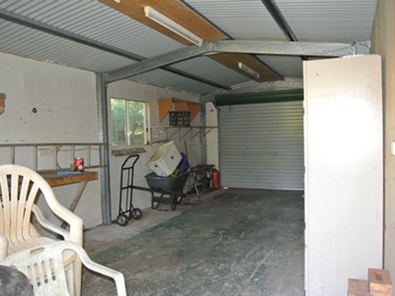 2 Belar Street, Lamb Island QLD 4184