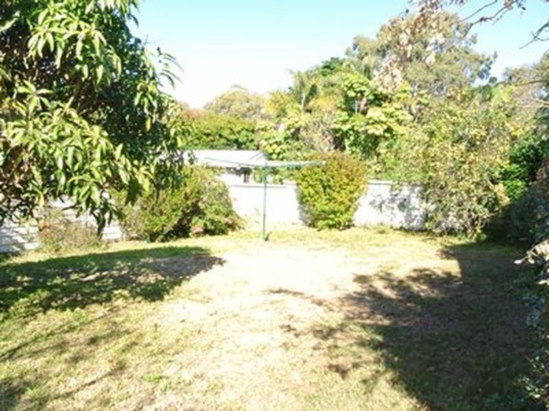 2 Belar Street, Lamb Island QLD 4184