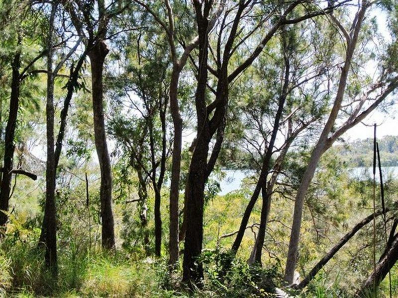 24-26. Timothy Street, Macleay Island QLD 4184
