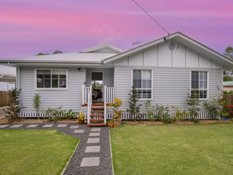14 George Street, Macleay Island QLD 4184