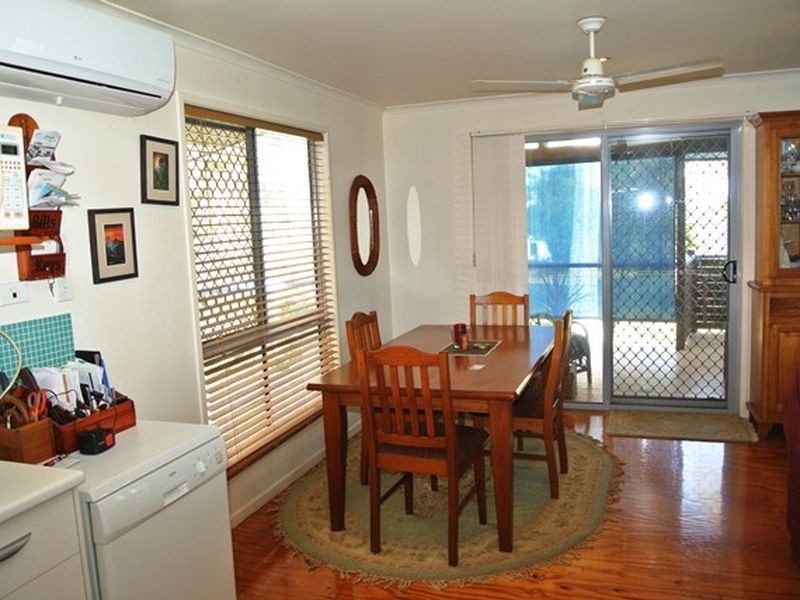 4 Thomas Street, Macleay Island QLD 4184