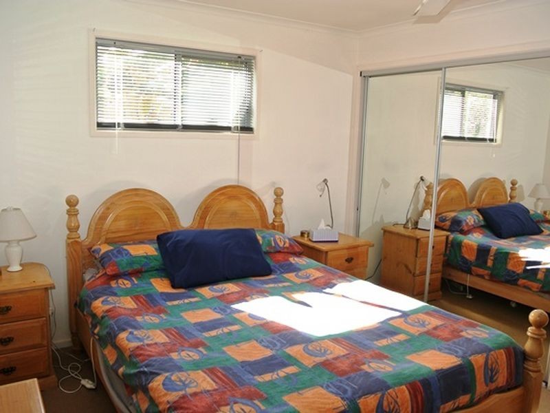 4 Thomas Street, Macleay Island QLD 4184