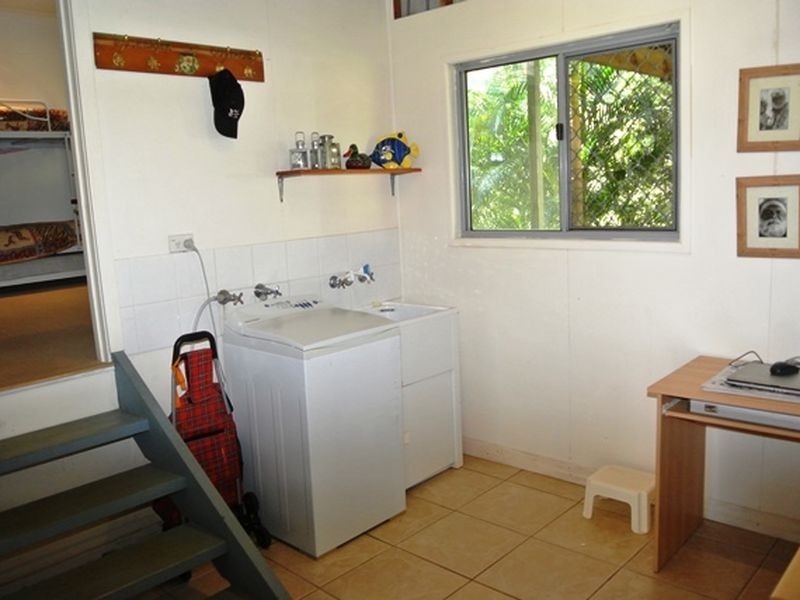 4 Thomas Street, Macleay Island QLD 4184