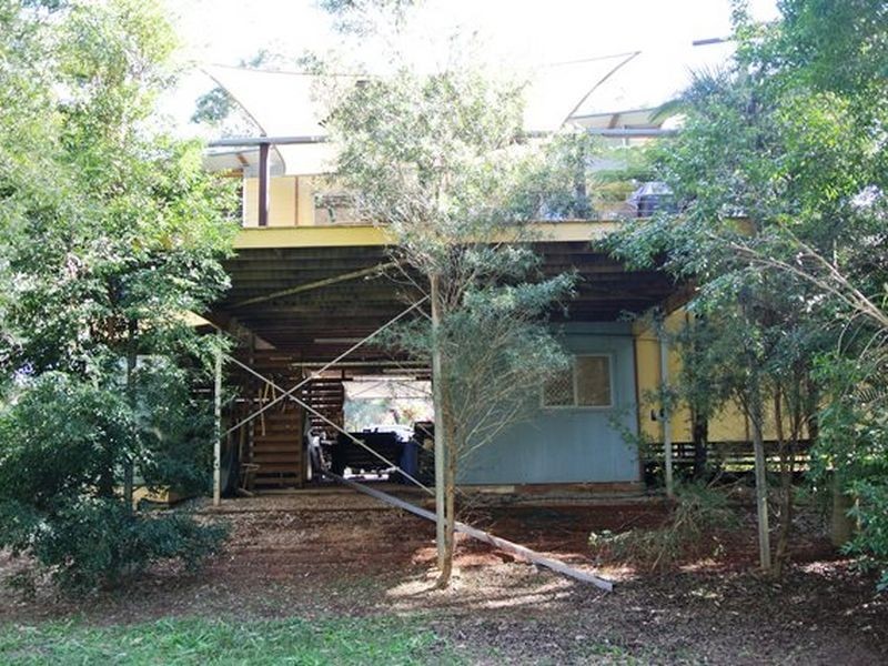 4 Thomas Street, Macleay Island QLD 4184
