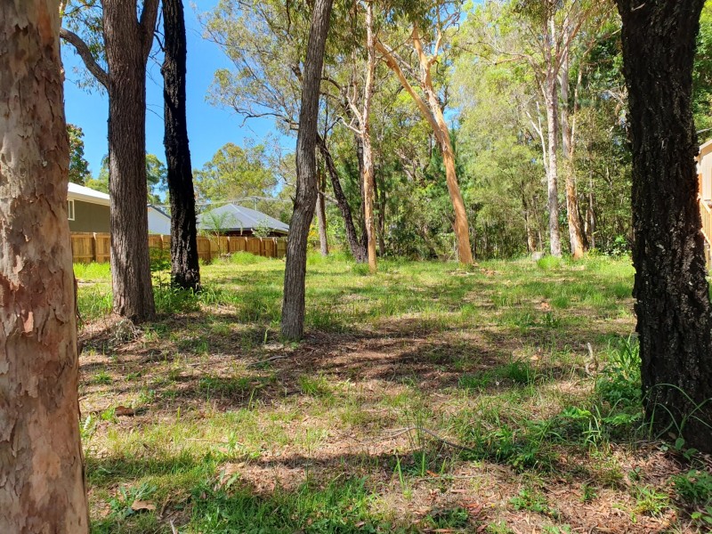 30 Alexander Street, Macleay Island QLD 4184