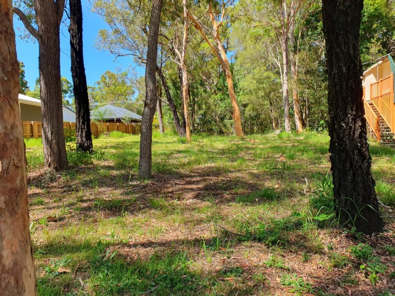 30 Alexander Street, Macleay Island QLD 4184
