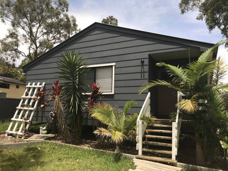6 Curlew Street, Macleay Island QLD 4184