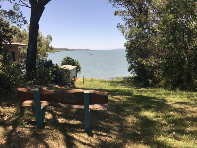 28 Curlew Street, Macleay Island QLD 4184