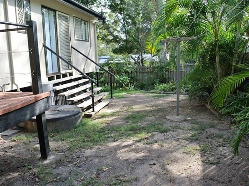 9 Aruma Street, Macleay Island QLD 4184
