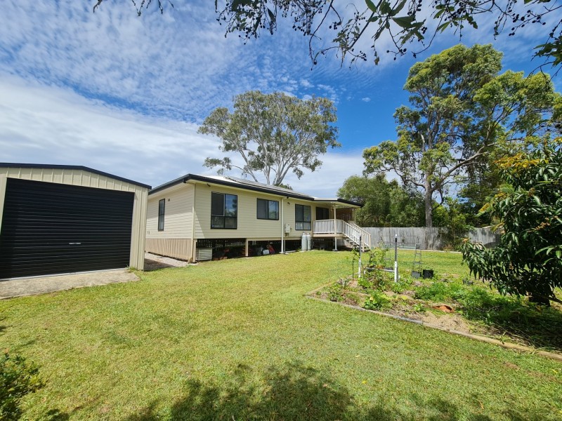 7 Glen Street, Macleay Island QLD 4184
