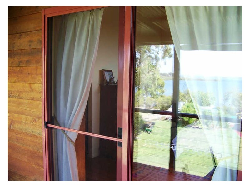 Macleay Island QLD 4184