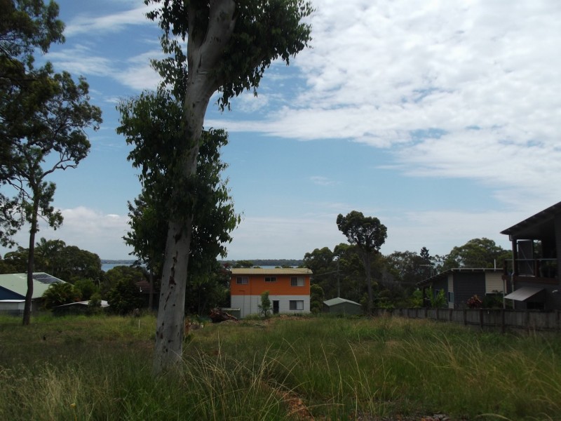 177 Kate Street, Macleay Island QLD 4184