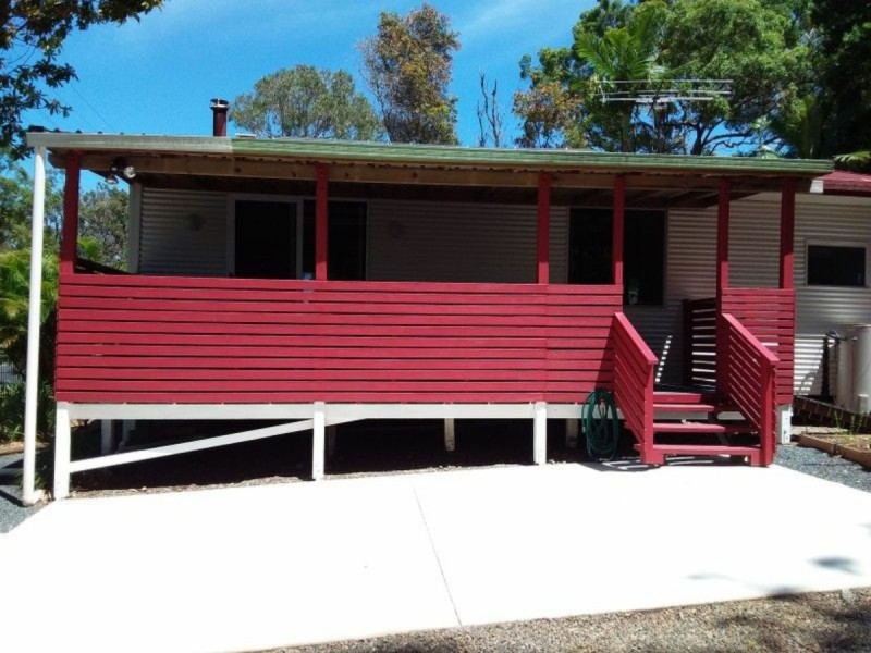 17 Hastings Terrace, Macleay Island QLD 4184
