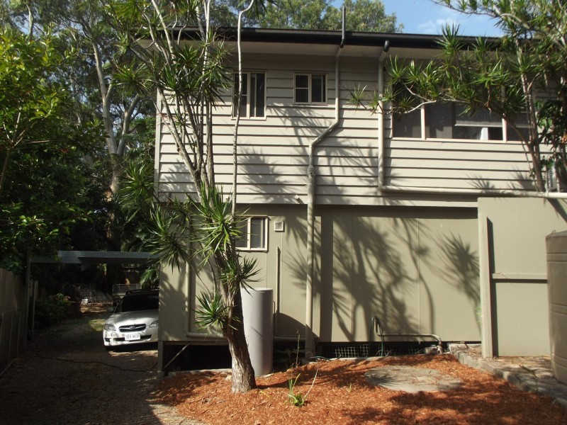 21 Alkira Street, Macleay Island QLD 4184