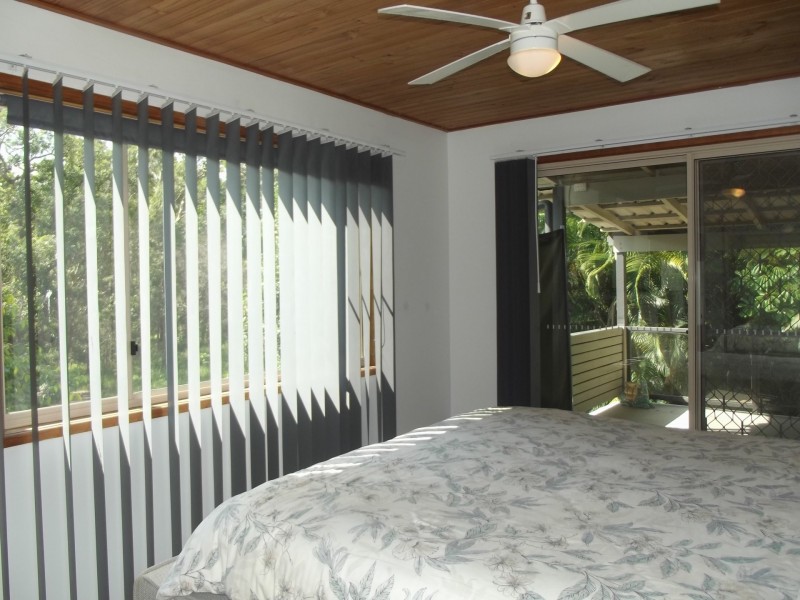 21 Alkira Street, Macleay Island QLD 4184