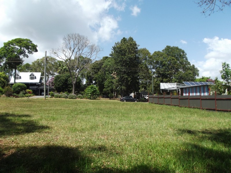 15 Frenchem Terrace, Macleay Island QLD 4184