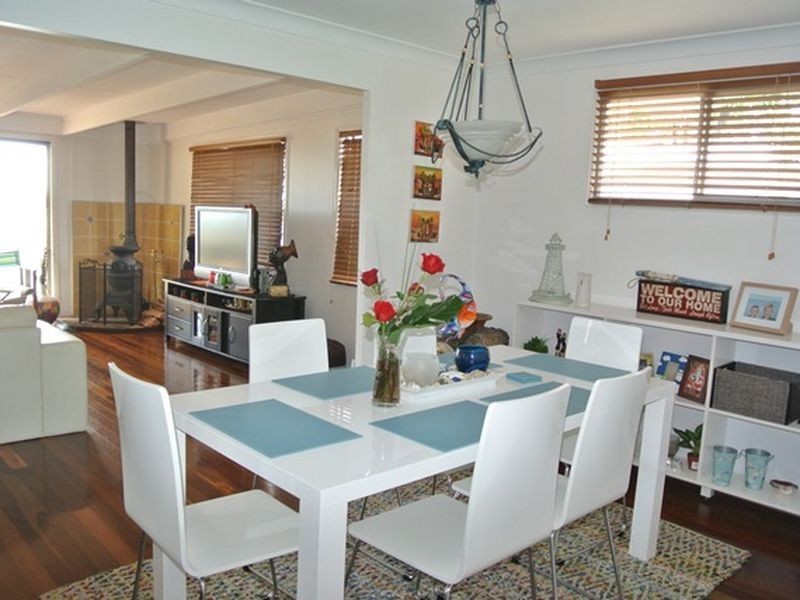 100 Western Road, Macleay Island QLD 4184