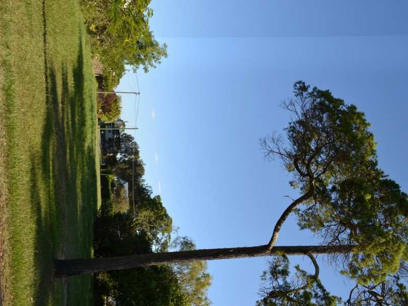 70 Scotts Road, Macleay Island QLD 4184