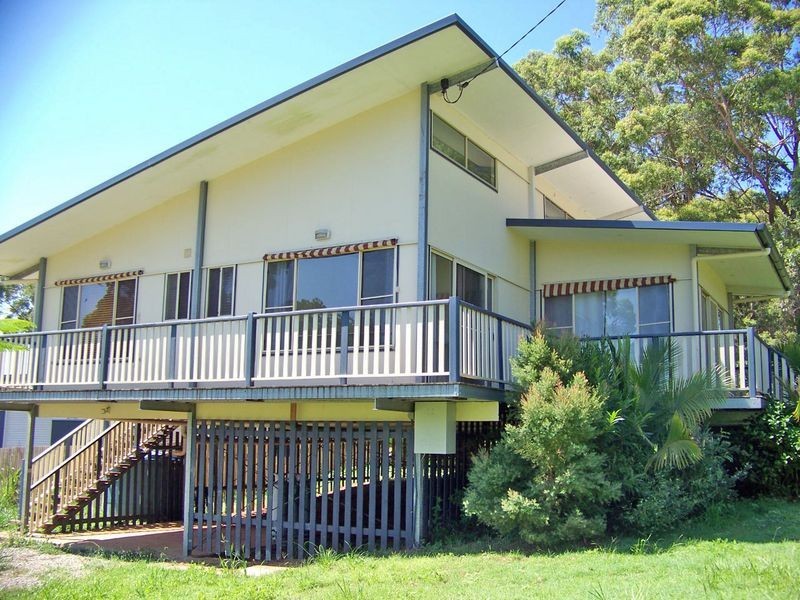 5 Daku Court, Macleay Island QLD 4184
