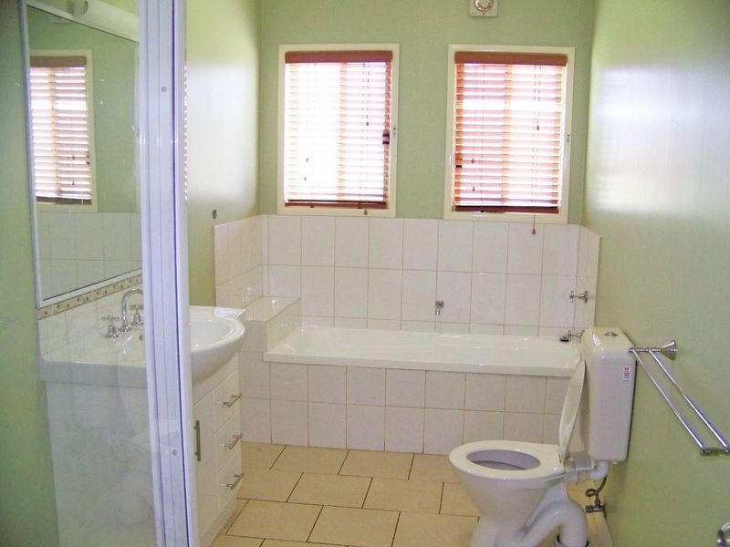 5 Daku Court, Macleay Island QLD 4184