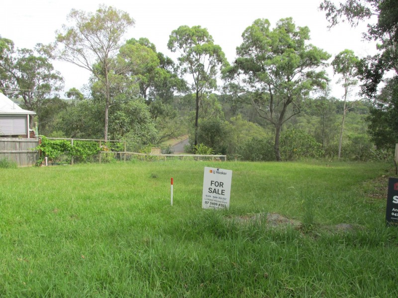 4 Island Outlook, Macleay Island QLD 4184