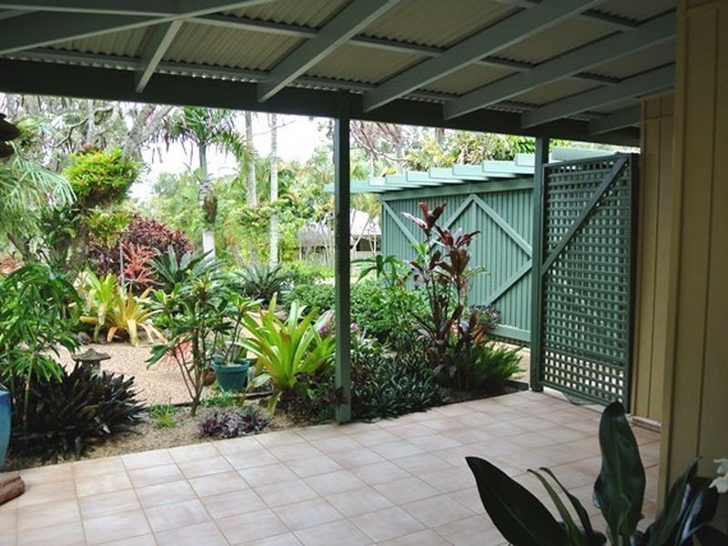 11 Alkira Street, Macleay Island QLD 4184
