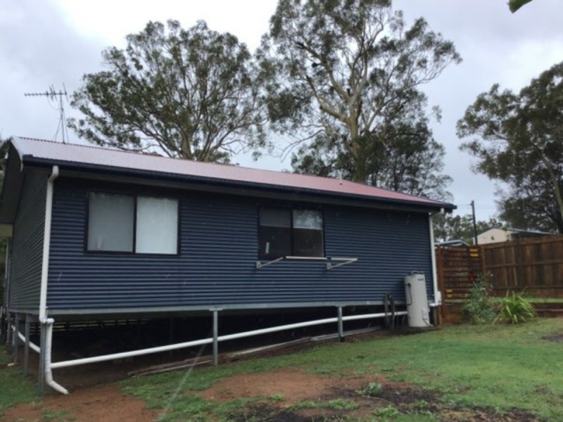 8 Morwong Street, Macleay Island QLD 4184