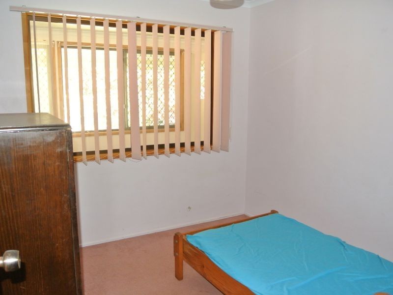 16 Derwent Street, Macleay Island QLD 4184