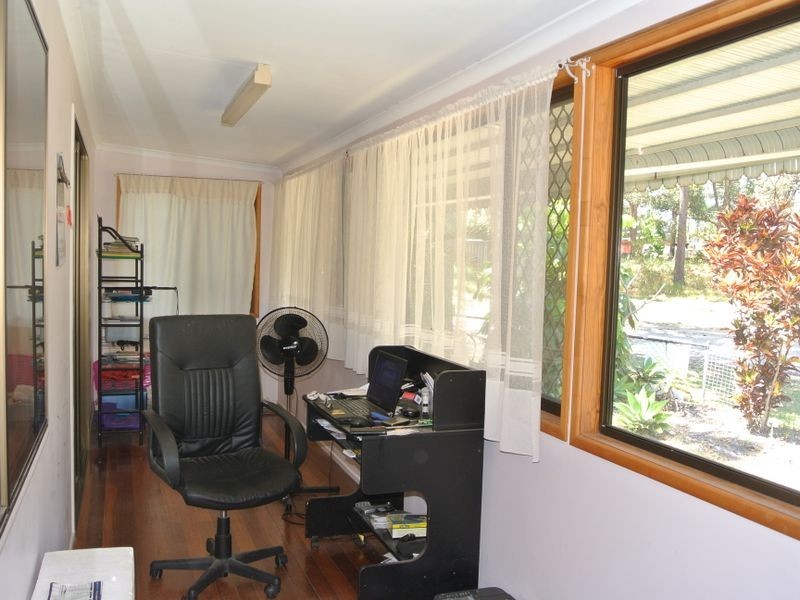 16 Derwent Street, Macleay Island QLD 4184