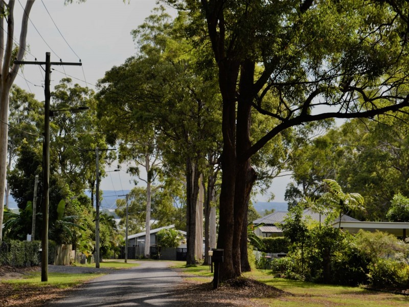 20 Noon Muckle Street, Macleay Island QLD 4184