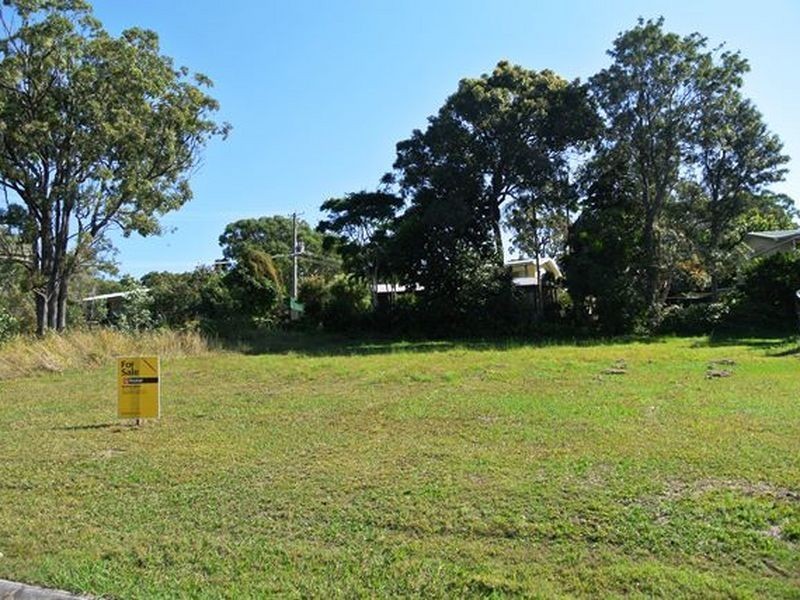 3 Koonwarra Parade, Macleay Island QLD 4184