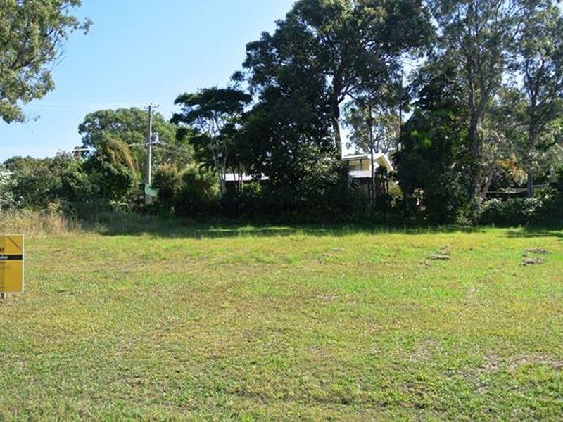 3 Koonwarra Parade, Macleay Island QLD 4184