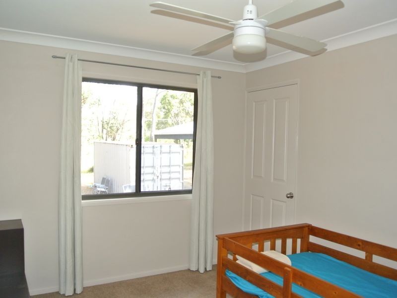 32 Cathy Street, Macleay Island QLD 4184