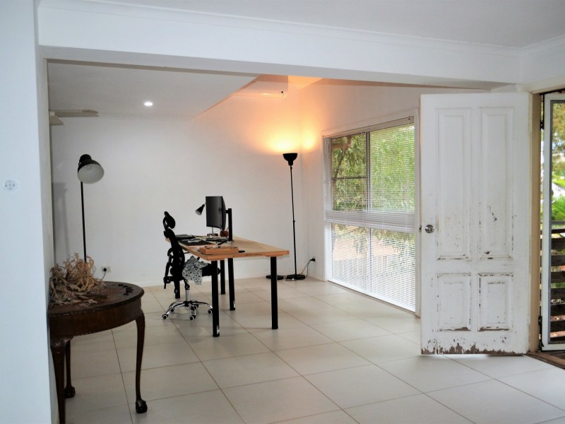 112 Treasure Island Avenue, Karragarra Island QLD 4184