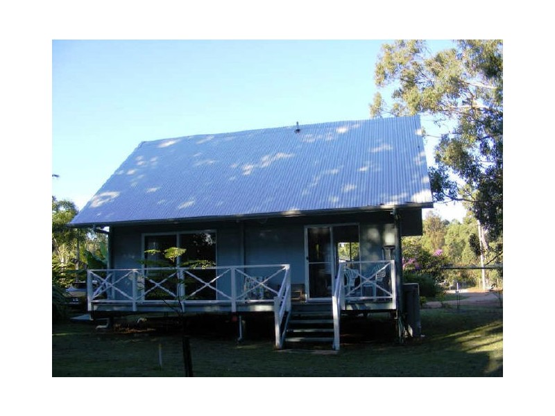59 Noyes Pde, Karragarra Island QLD 4184