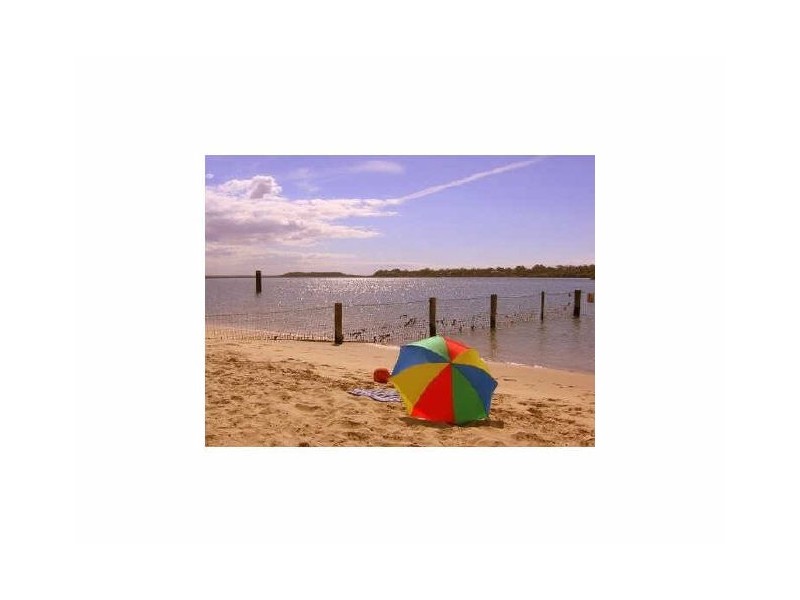 59 Noyes Pde, Karragarra Island QLD 4184