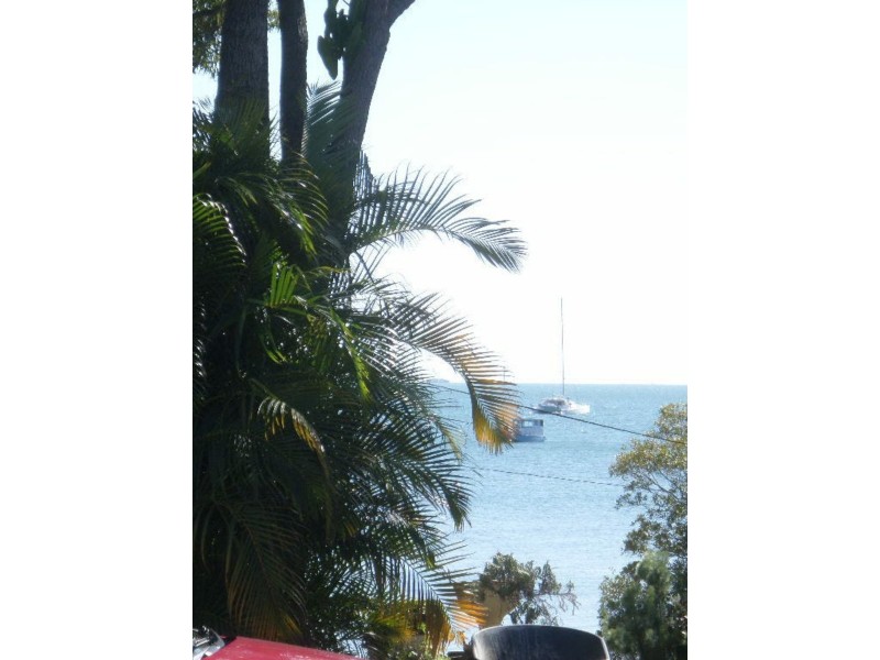 37 Tingara Street, Macleay Island QLD 4184