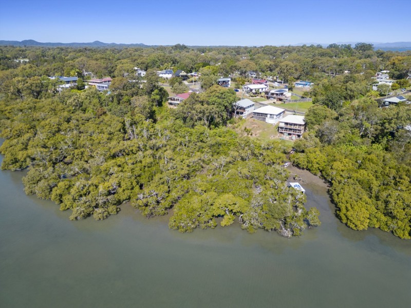 54 Timothy Street, Macleay Island QLD 4184