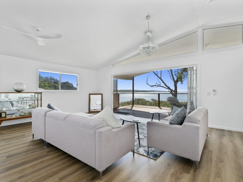 54 Timothy Street, Macleay Island QLD 4184