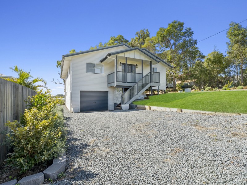 54 Timothy Street, Macleay Island QLD 4184