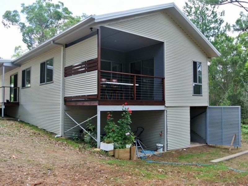 23 Alexander Street, Macleay Island QLD 4184
