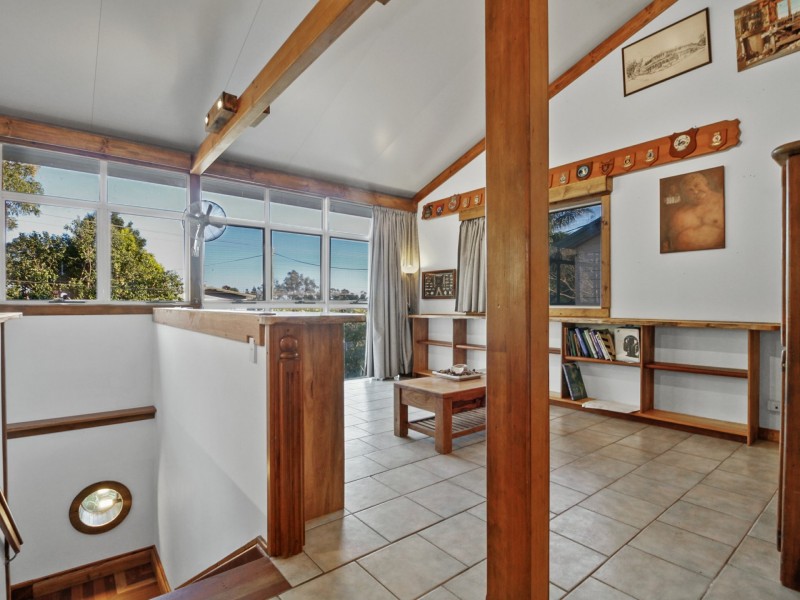 119 Treasure Island Avenue, Karragarra Island QLD 4184